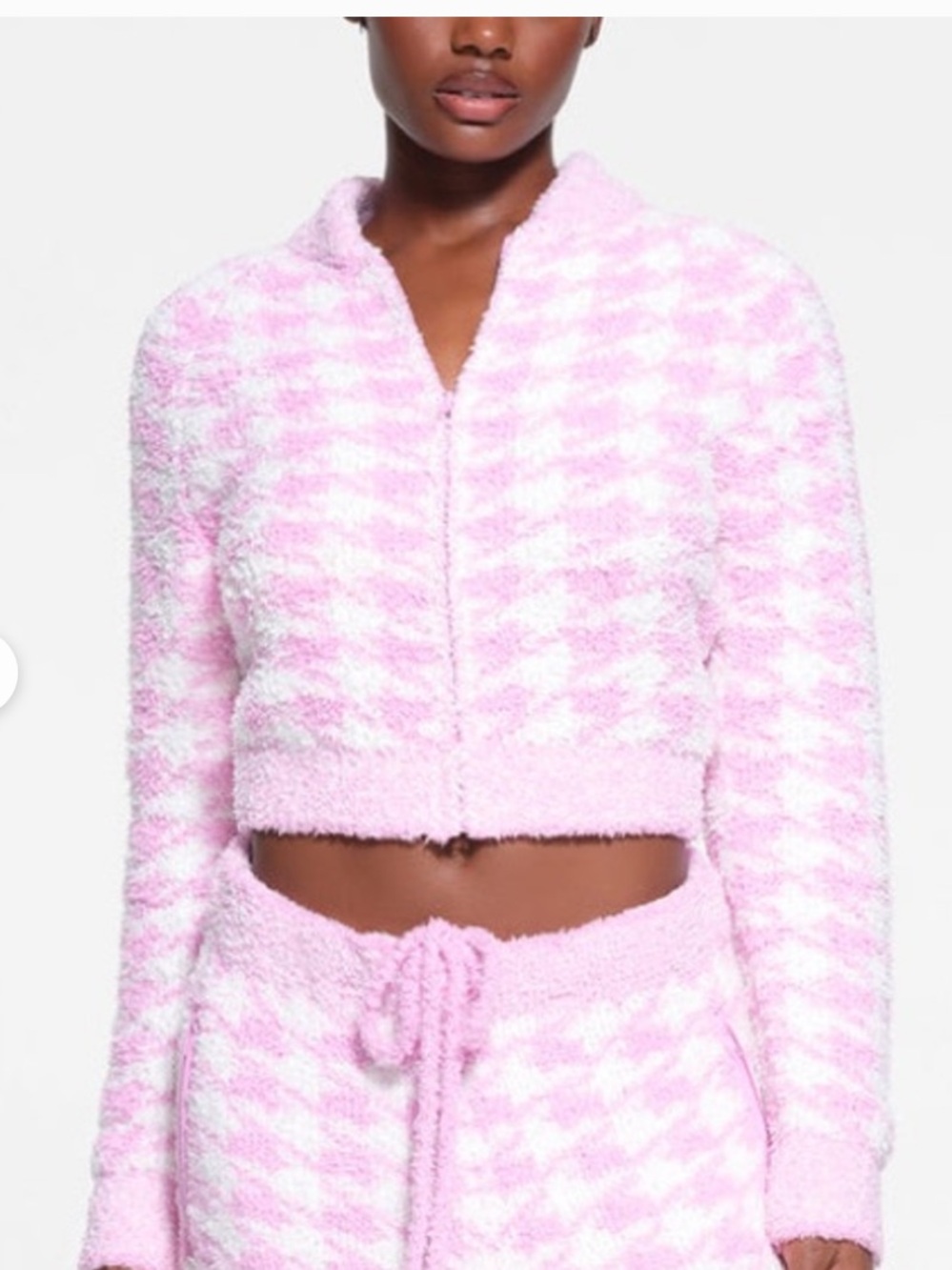 Skims zip up